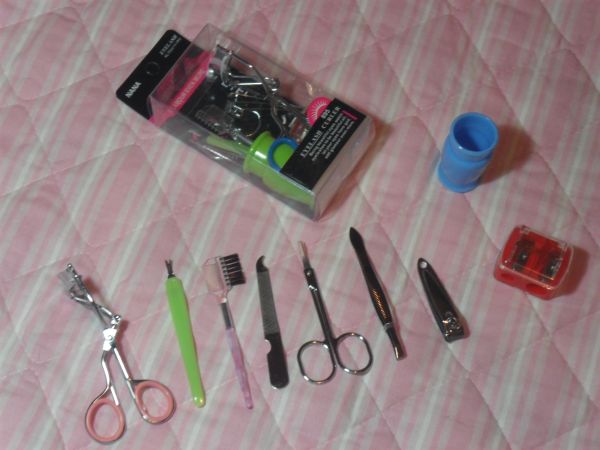 Kit Manicure, sobrancelha e cílios